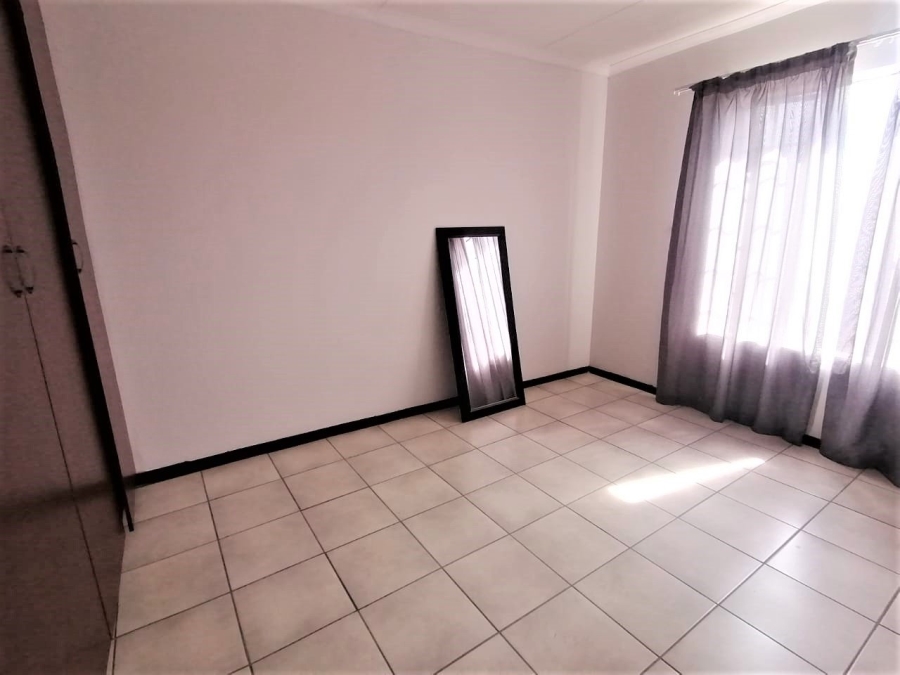 2 Bedroom Property for Sale in Hillside Free State